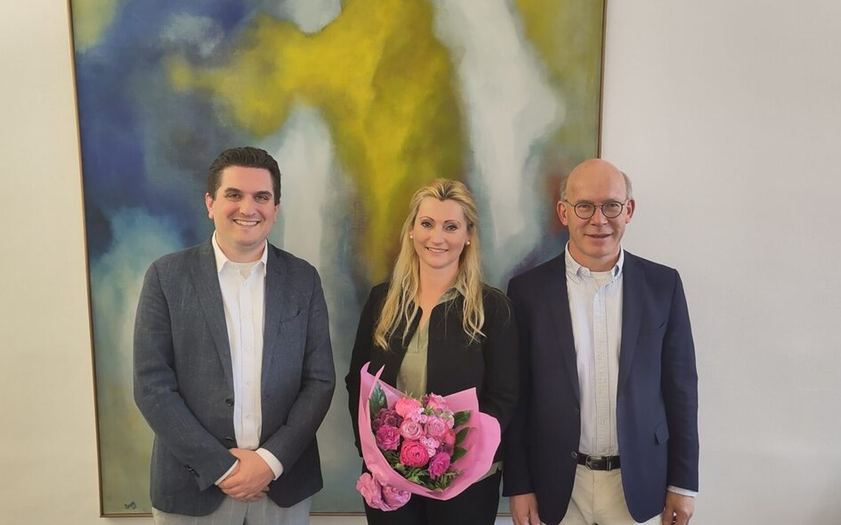 Claudia Hölbling wird neue Leiterin des Kulturamtes der Landeshauptstadt Wiesbaden Claudia Hölbling wird neue Leiterin des Kulturamtes der Landeshauptstadt Wiesbaden