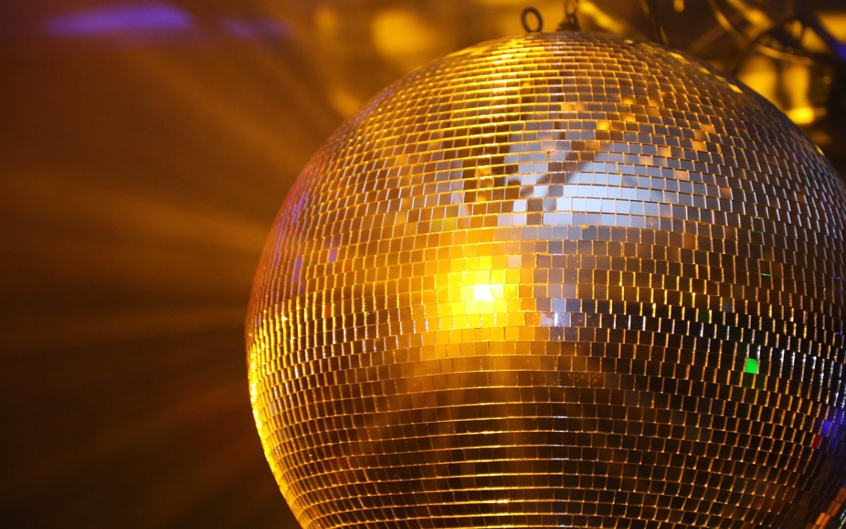 Eisdisco in der Henkell-Kunsteisbahn am 23. Januar angekündigt Eisdisco in der Henkell-Kunsteisbahn am 23. Januar angekündigt