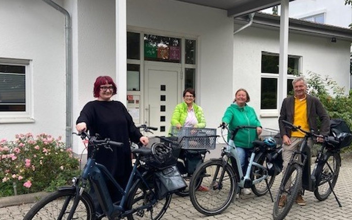 Eltville beschafft vier E Bikes und ein Lastenrad für Dienstfahrten