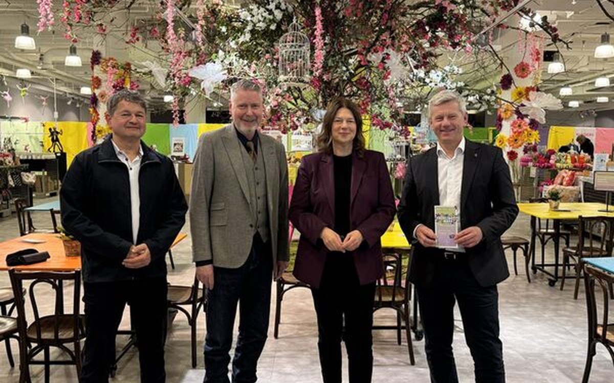 Frühlingsmarkt belebt ehemaliges SportScheck Gebäude in Wiesbaden